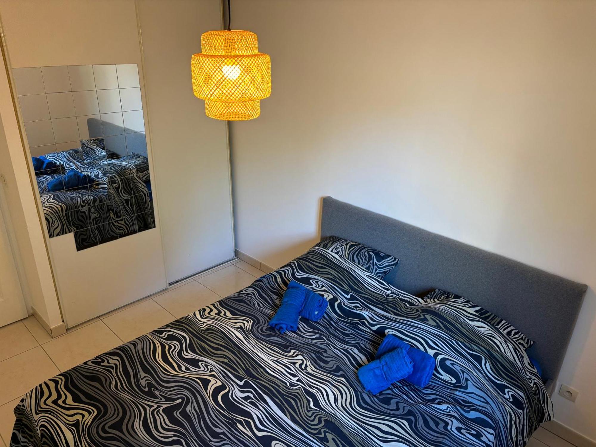 Beachside Apartment With Pool & Garden In Juan Les Pins Antibes Luaran gambar