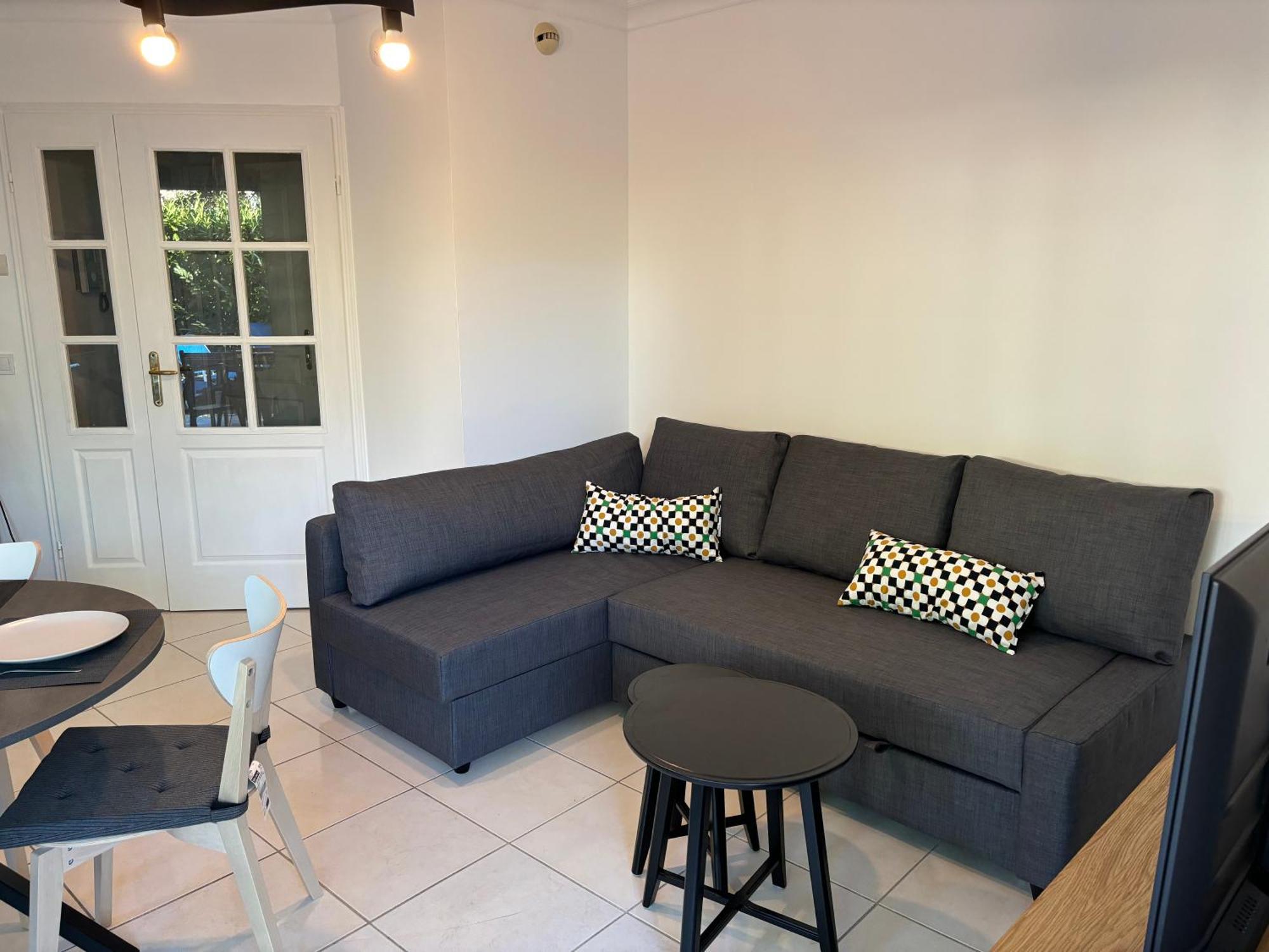 Beachside Apartment With Pool & Garden In Juan Les Pins Antibes Luaran gambar