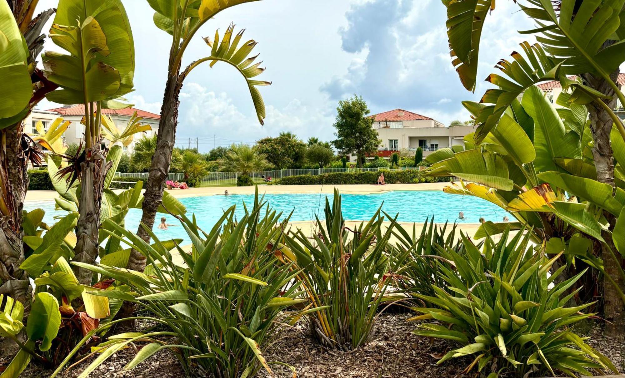 Beachside Apartment With Pool & Garden In Juan Les Pins Antibes Luaran gambar