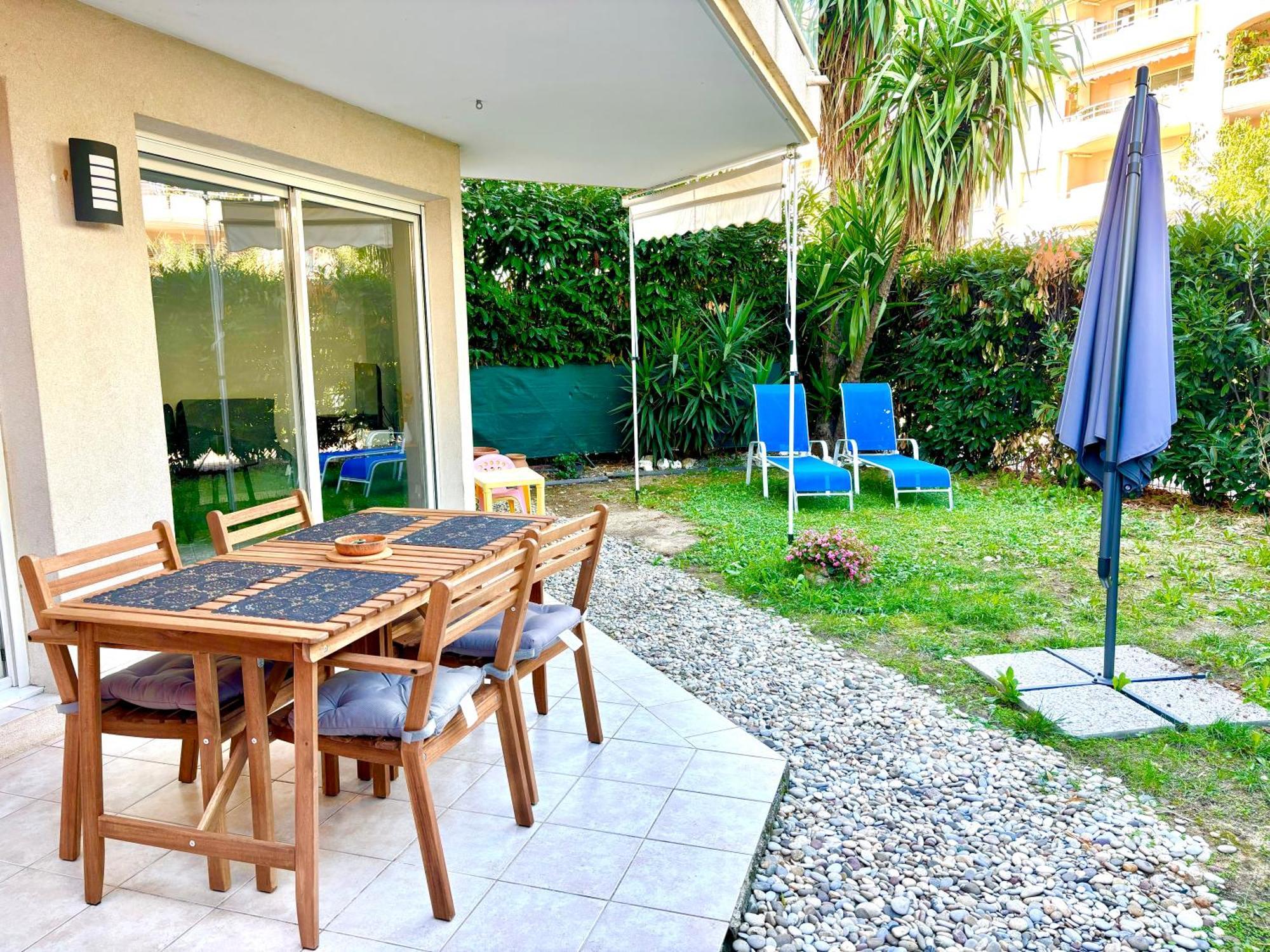 Beachside Apartment With Pool & Garden In Juan Les Pins Antibes Luaran gambar