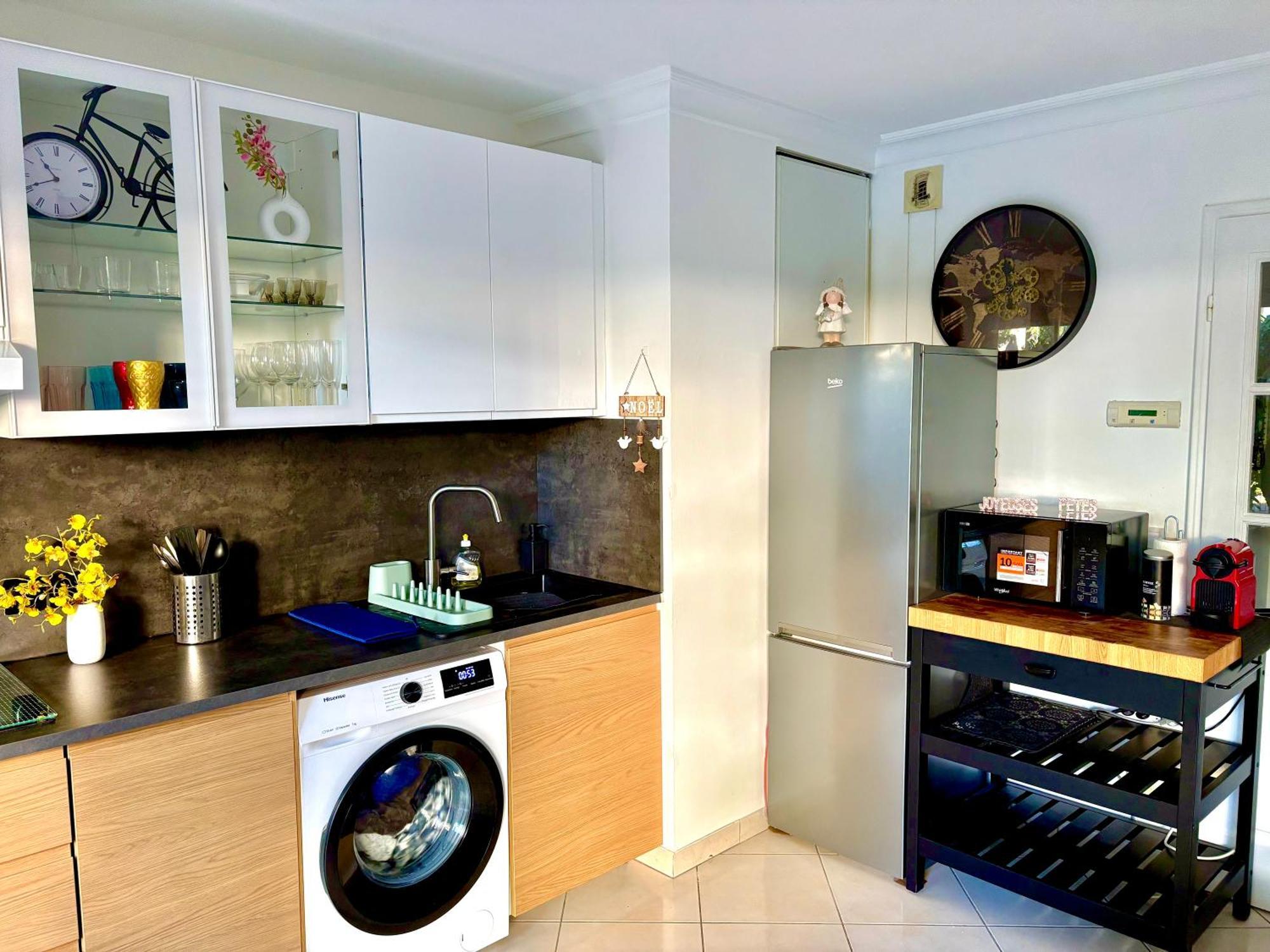 Beachside Apartment With Pool & Garden In Juan Les Pins Antibes Luaran gambar